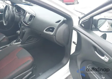 2015 Dodge Dart Sxt z USA, uszkodzony, nr VIN 1C3CDFBB4FD421213